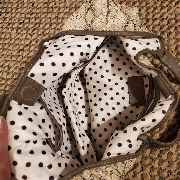 Handbag - Picture 1 of 3